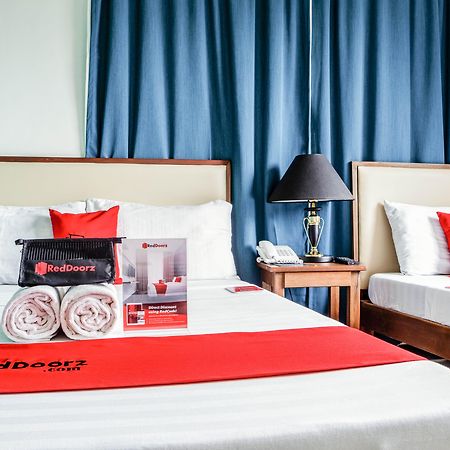 Reddoorz Plus Near Rizal Junction Пуэрто-Принцеса Экстерьер фото