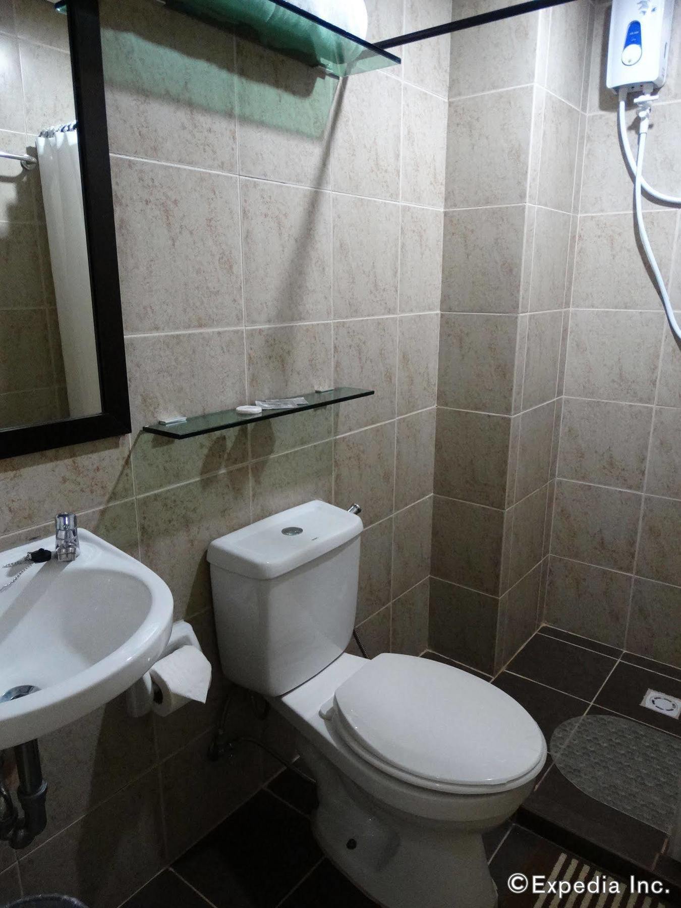 Reddoorz Plus Near Rizal Junction Пуэрто-Принцеса Экстерьер фото