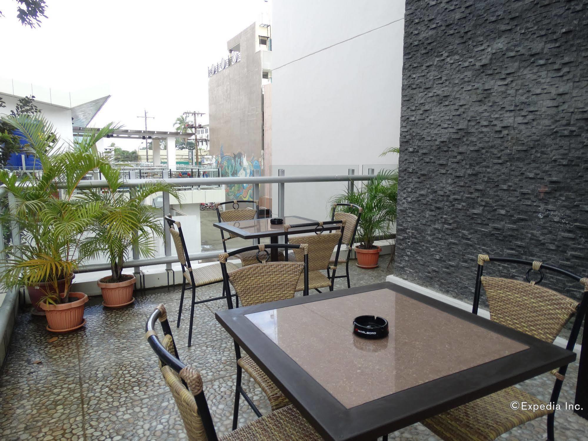 Reddoorz Plus Near Rizal Junction Пуэрто-Принцеса Экстерьер фото
