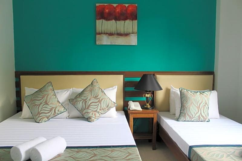 Reddoorz Plus Near Rizal Junction Пуэрто-Принцеса Экстерьер фото
