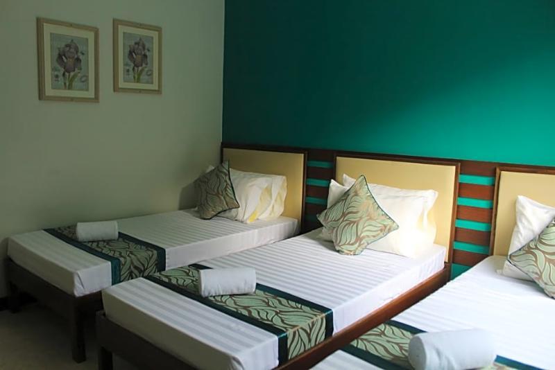 Reddoorz Plus Near Rizal Junction Пуэрто-Принцеса Экстерьер фото